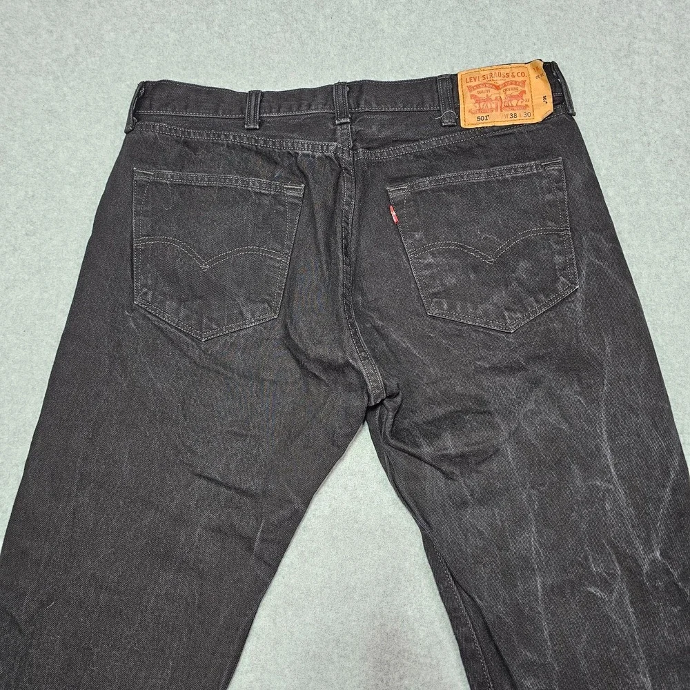 Levis 501 Jeans Mens 38x30 Original Fit Straight Leg Button Fly Black Denim‎